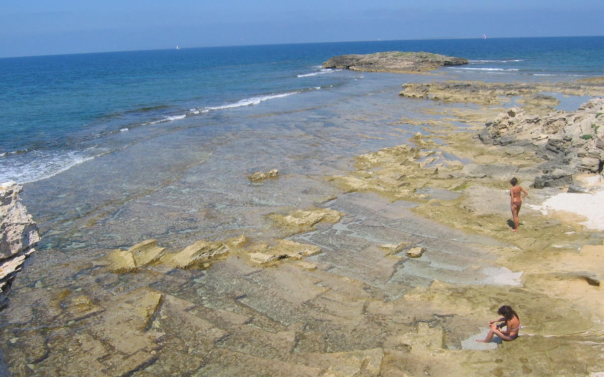 Strand Is Aruta (7) Strand Is Aruta (7)