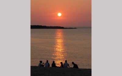 Sonnenuntergang am Strand Isola Rossa