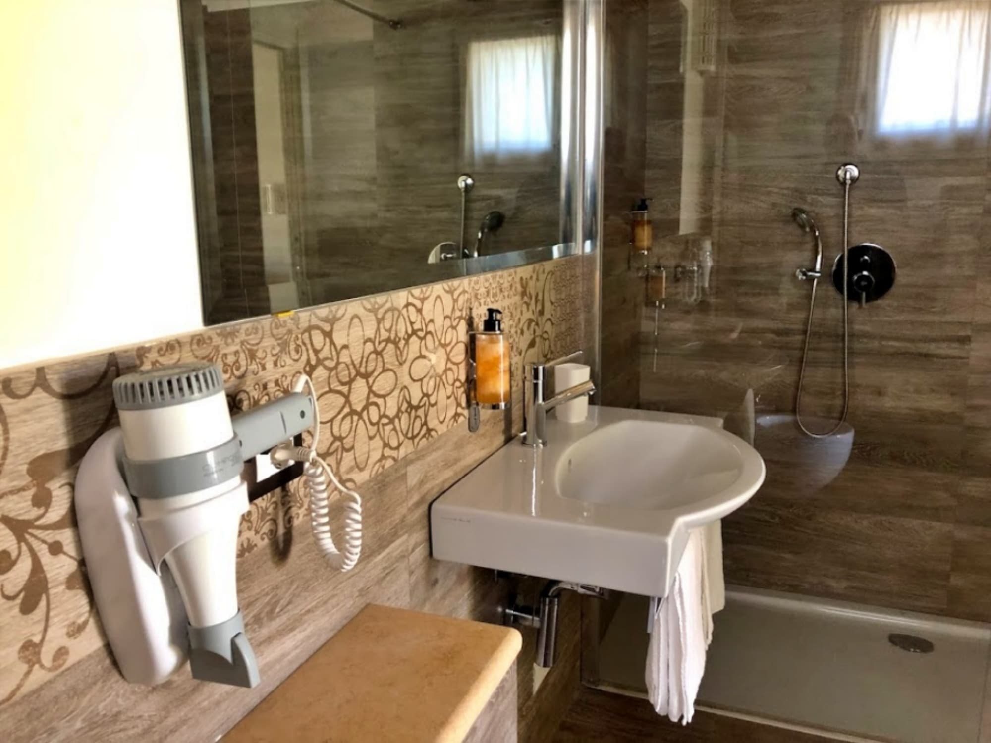 CameraDeluxe9 CameraDeluxe9