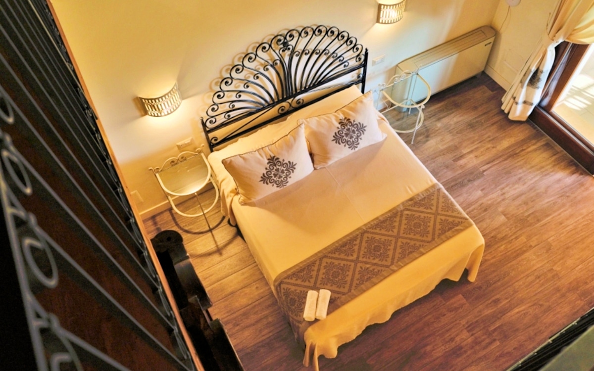 Deluxe mit Schlafgalerie (1) Deluxe mit Schlafgalerie (1)