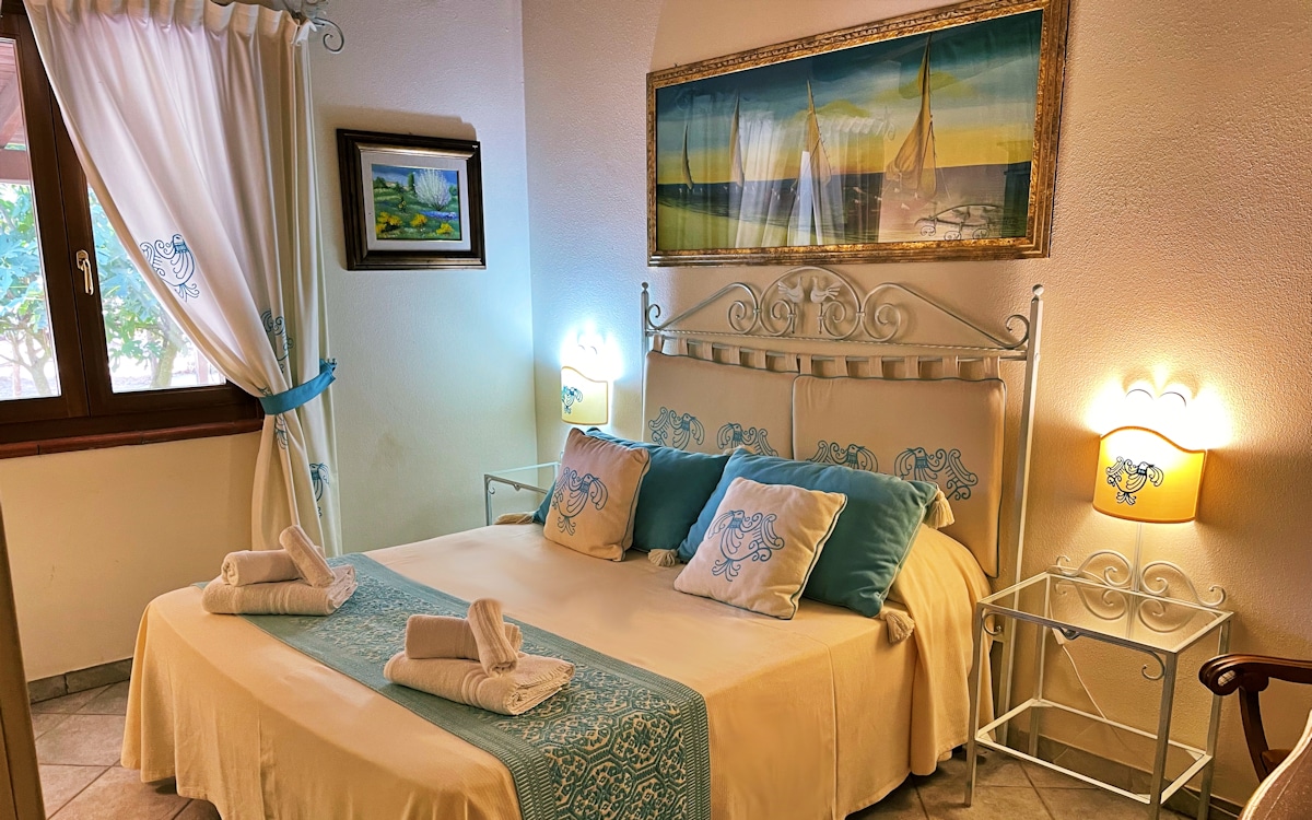 Villa Alghero 3, Schlafzimmer 1 (2) Villa Alghero 3, Schlafzimmer 1 (2)